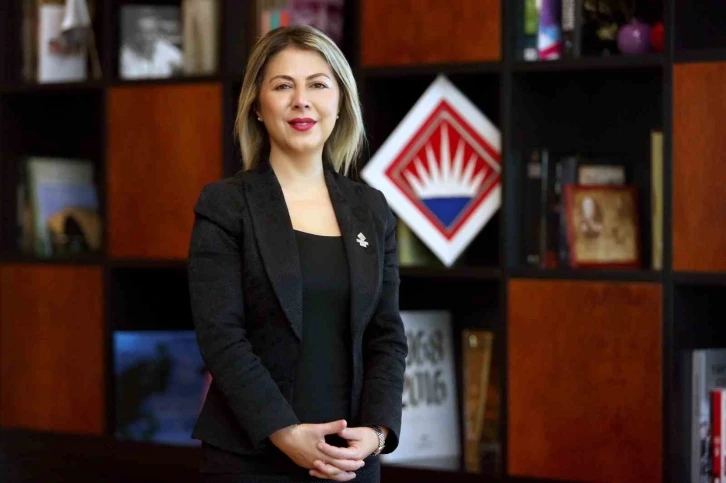 Bah&ccedil;eşehir Koleji lider &ouml;ğretmenler yetiştirecek
