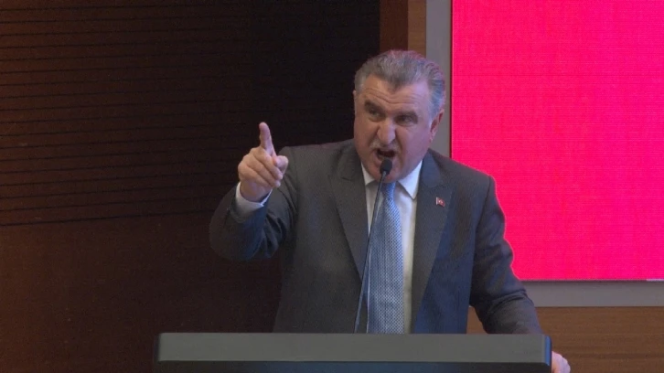 Bakan Bak: &ldquo;Amat&ouml;r spor kul&uuml;plerimizin tescilleri bir yıl daha uzatılacak&rdquo;
