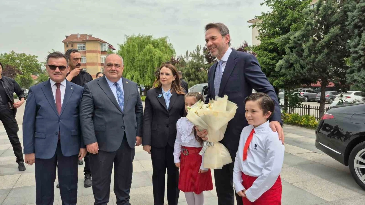 Bakan Bayraktar Bartın’da
