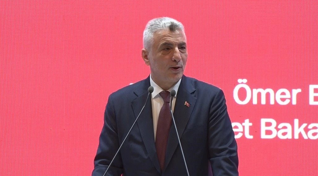 Bakan Bolat: "2002&rsquo;den &ouml;nce y&uuml;zde 20 hazine s&uuml;bvansiyonu verilen esnaf kredilerinde biz 23 yıldır y&uuml;zde 50 olarak vermekteyiz"
