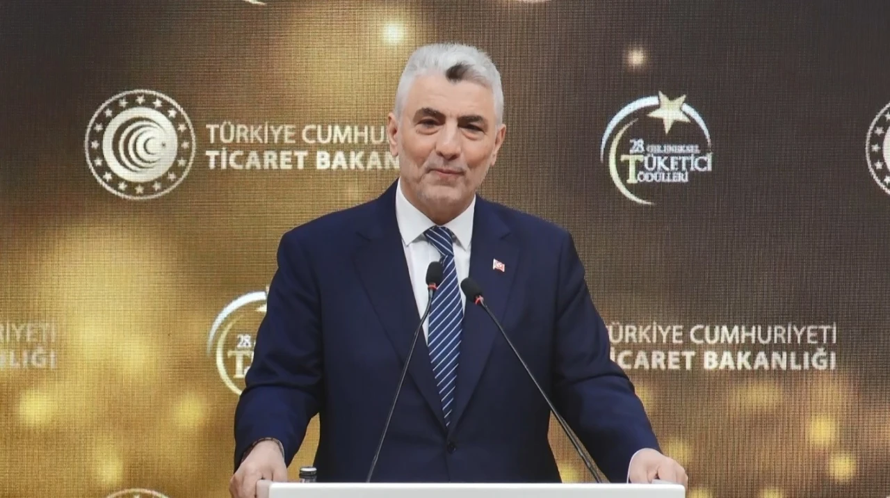 Bakan Bolat: "Son 2 bu&ccedil;uk senede Reklam Kurulu, 593 milyon lira idari para cezası uyguladı"
