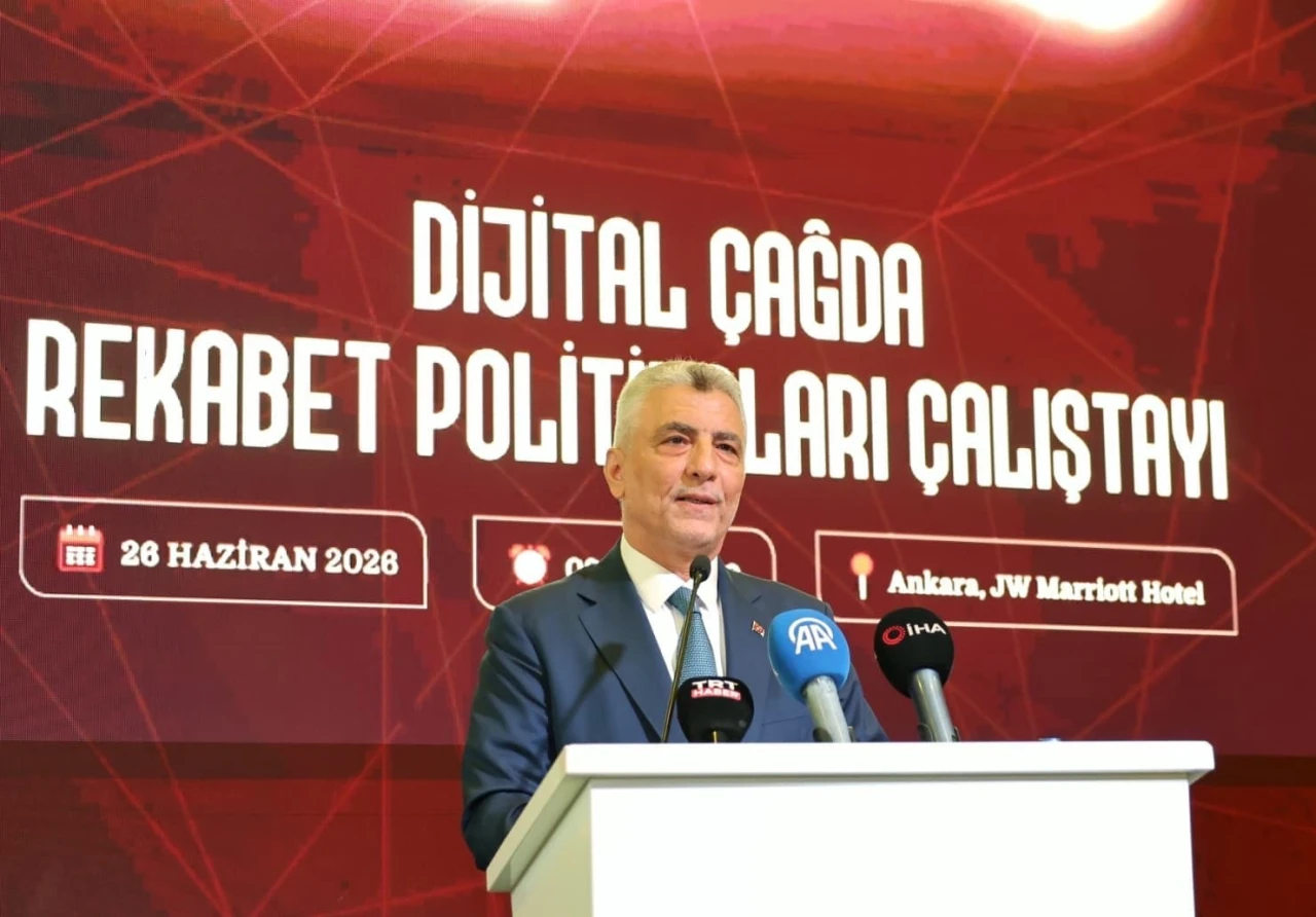 Bakan Bolat: "Yapay zeka artık e-ticarette bir tercih değil, rekabet g&uuml;c&uuml;n&uuml;n en temel unsurlarından biri"
