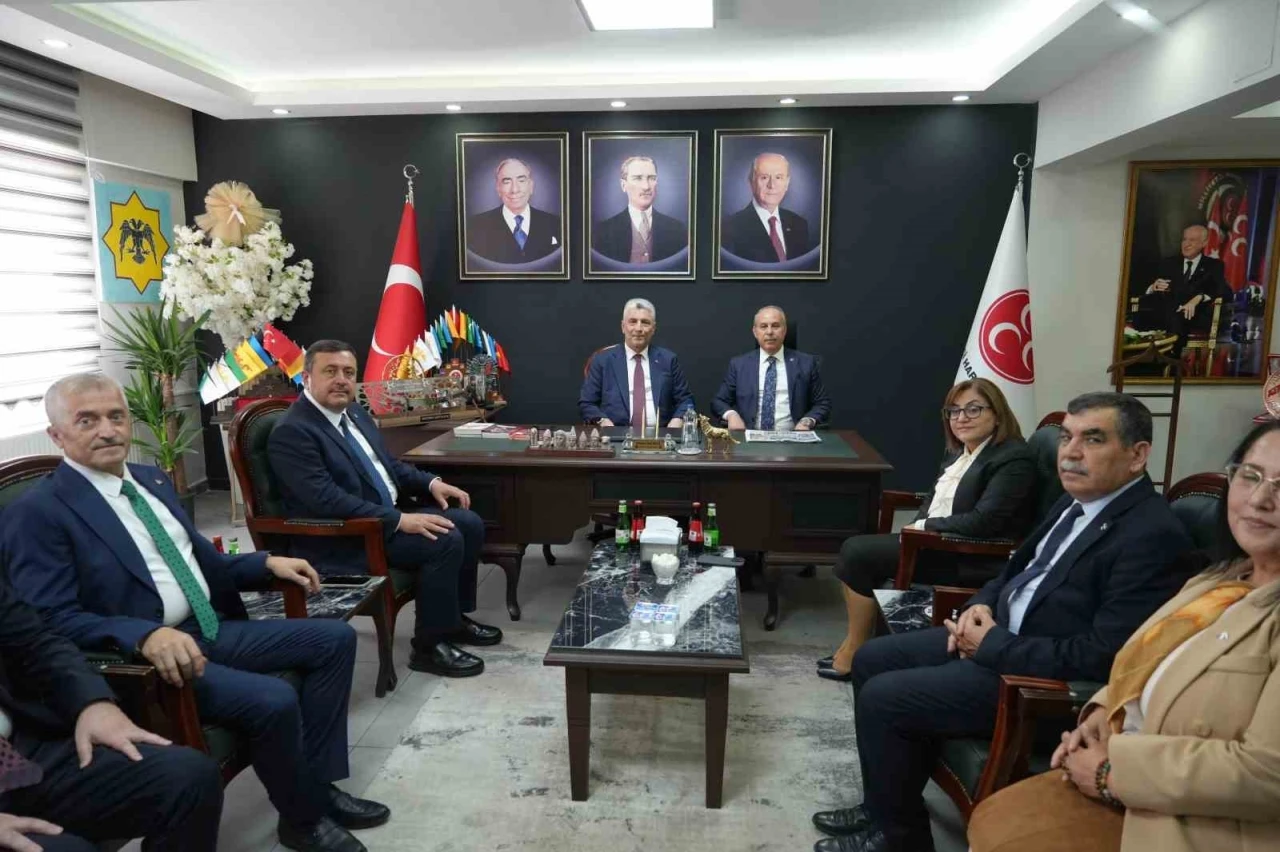 Bakan Bolat&rsquo;tan MHP Gaziantep İl Başkanı Kılı&ccedil;&rsquo;a hayırlı olsun ziyareti
