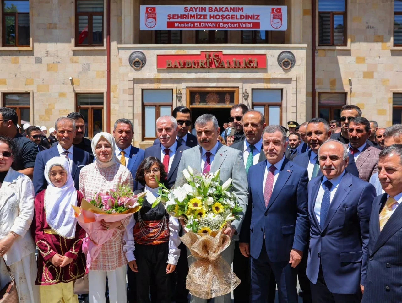 Bakan &Ccedil;ift&ccedil;i: Bayburt&rsquo;un huzuru, T&uuml;rkiye&rsquo;nin huzurunun &ouml;nemli bir par&ccedil;asıdır
