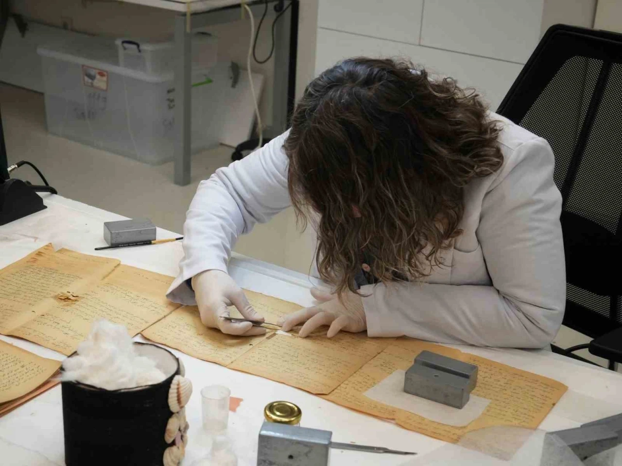 Bakan Ersoy: "&Uuml;lkemiz, d&uuml;nyadaki sayılı b&uuml;y&uuml;k ve hızlı &uuml;retim kapasitesine sahip konservasyon merkezlerinden birine sahip"
