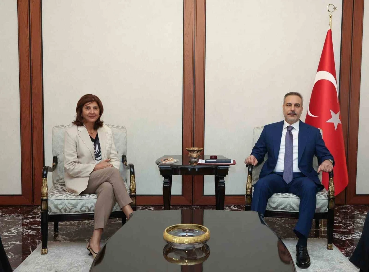 Bakan Fidan, BM Genel Sekreteri&rsquo;nin Kıbrıs Konusunda Şahsi Temsilcisi Cuellar&rsquo;ı kabul etti
