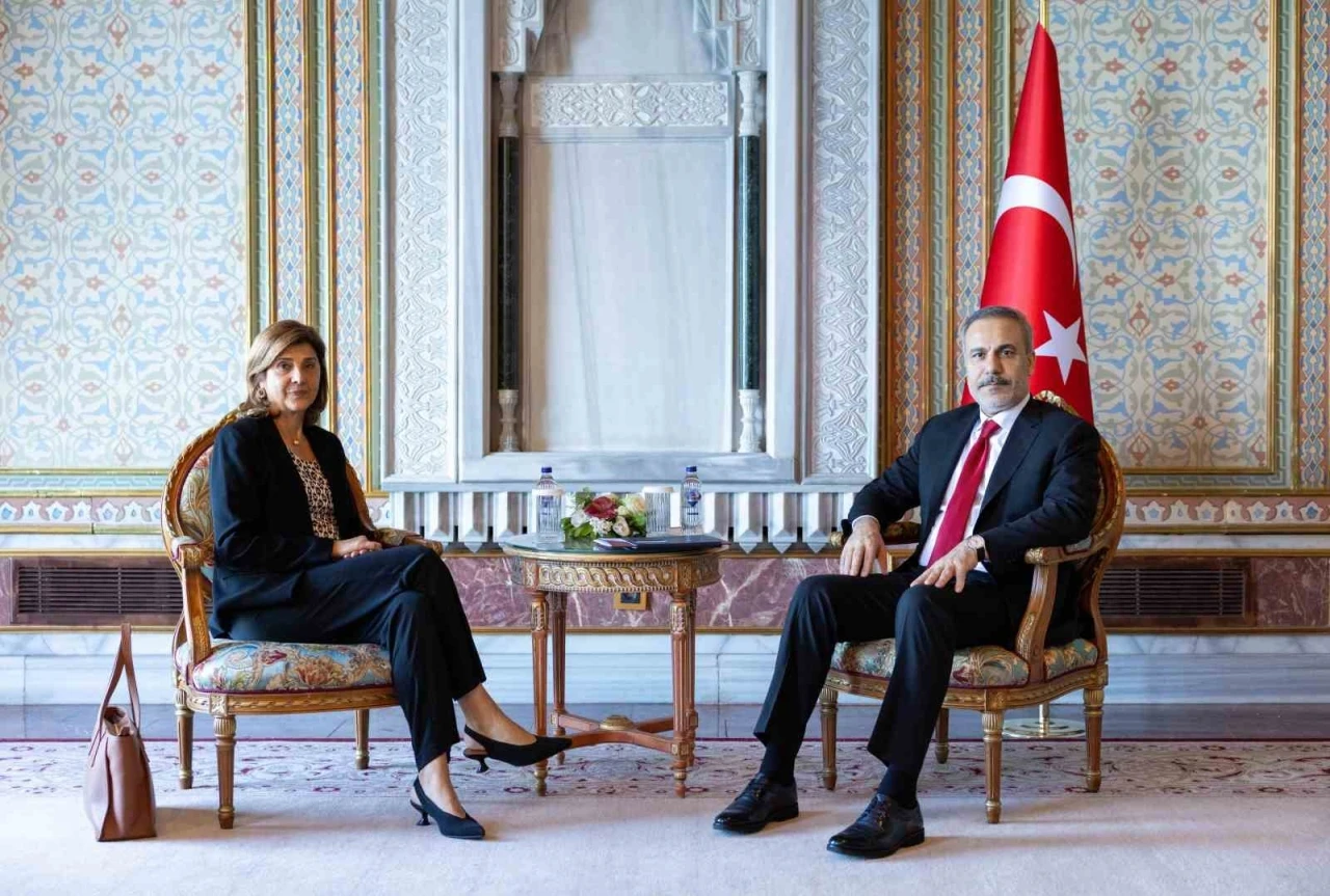 Bakan Fidan, BM Kıbrıs Şahsi Temsilcisi Holgun’i kabul etti
