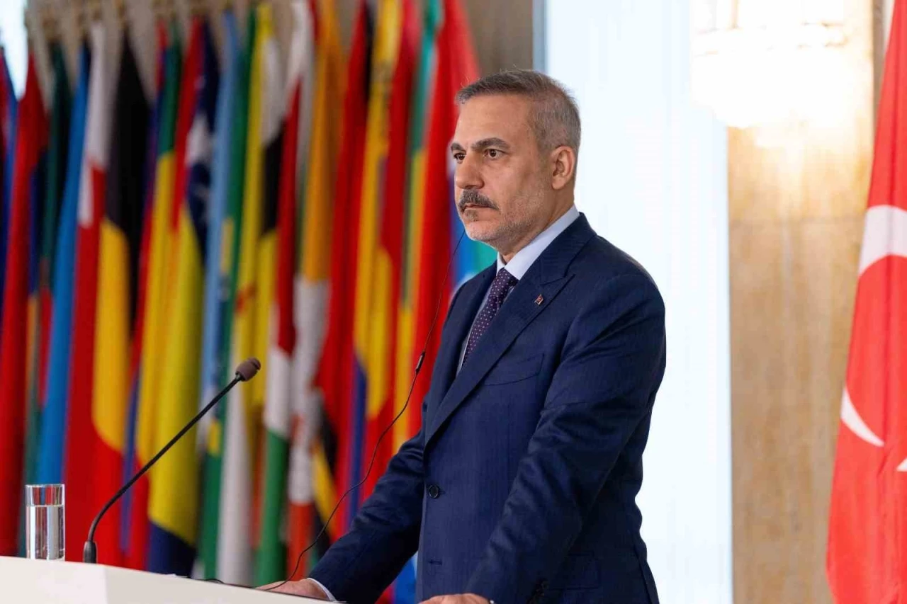 Bakan Fidan: "(ABD-İran) Bir an &ouml;nce tarafların bitirmeye yaklaştıkları metni bitirmelerini tavsiye ediyoruz"
