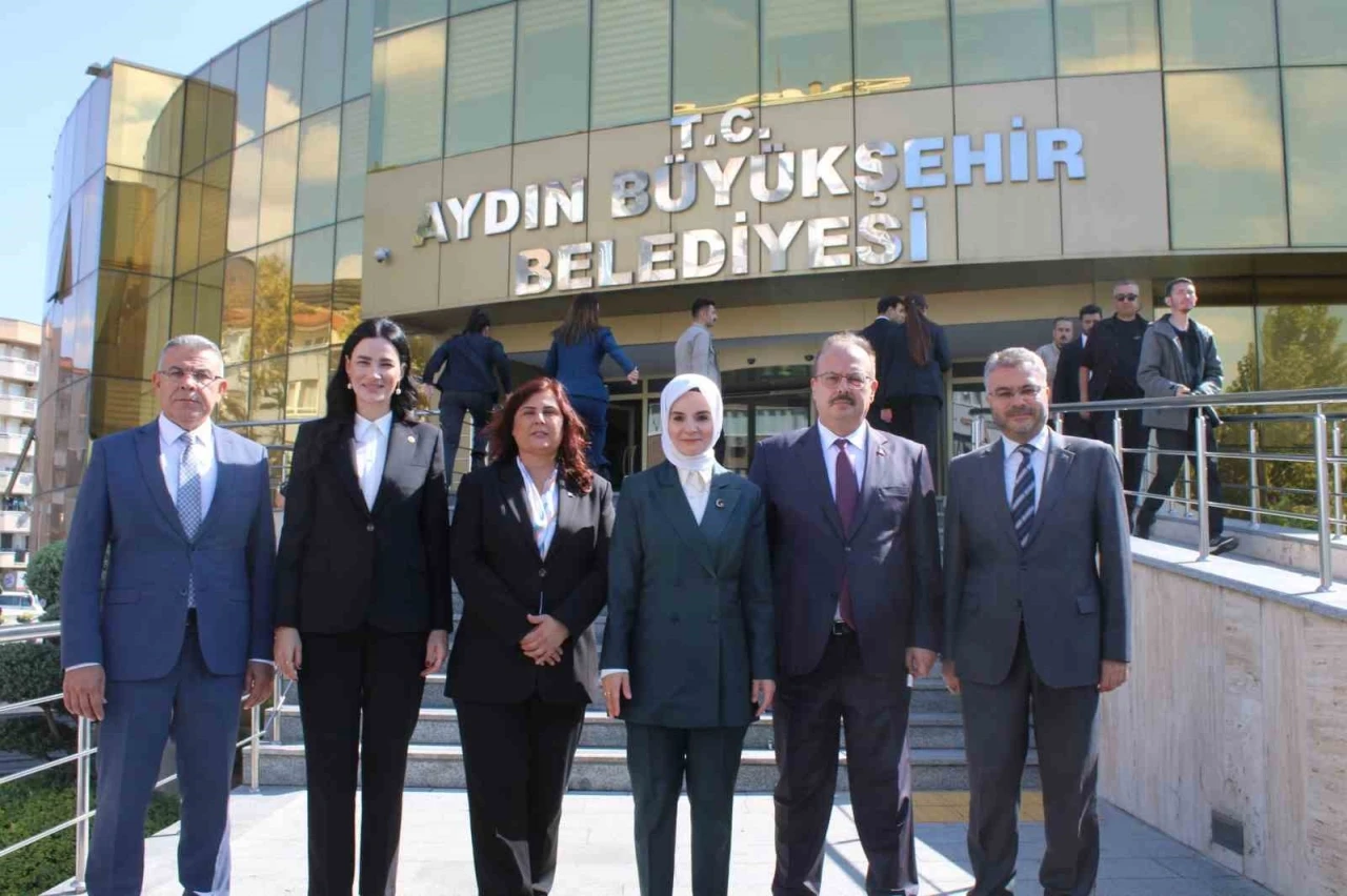 Bakan Göktaş, Aydın’daki hizmetleri inceledi
