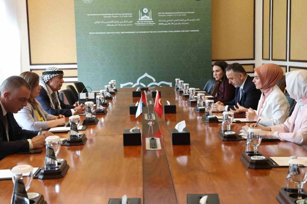 Bakan G&ouml;ktaş, Filistin ve Somalili bakanlar ile İİT temsilcileriyle bir araya geldi

