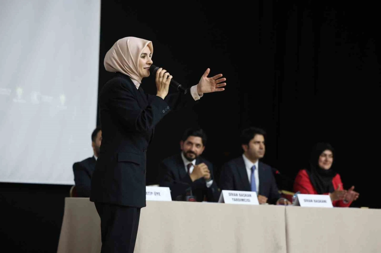 Bakan Göktaş: &quot;Kimseyi geride bırakmayan bir toplum için çalışıyoruz&quot;
