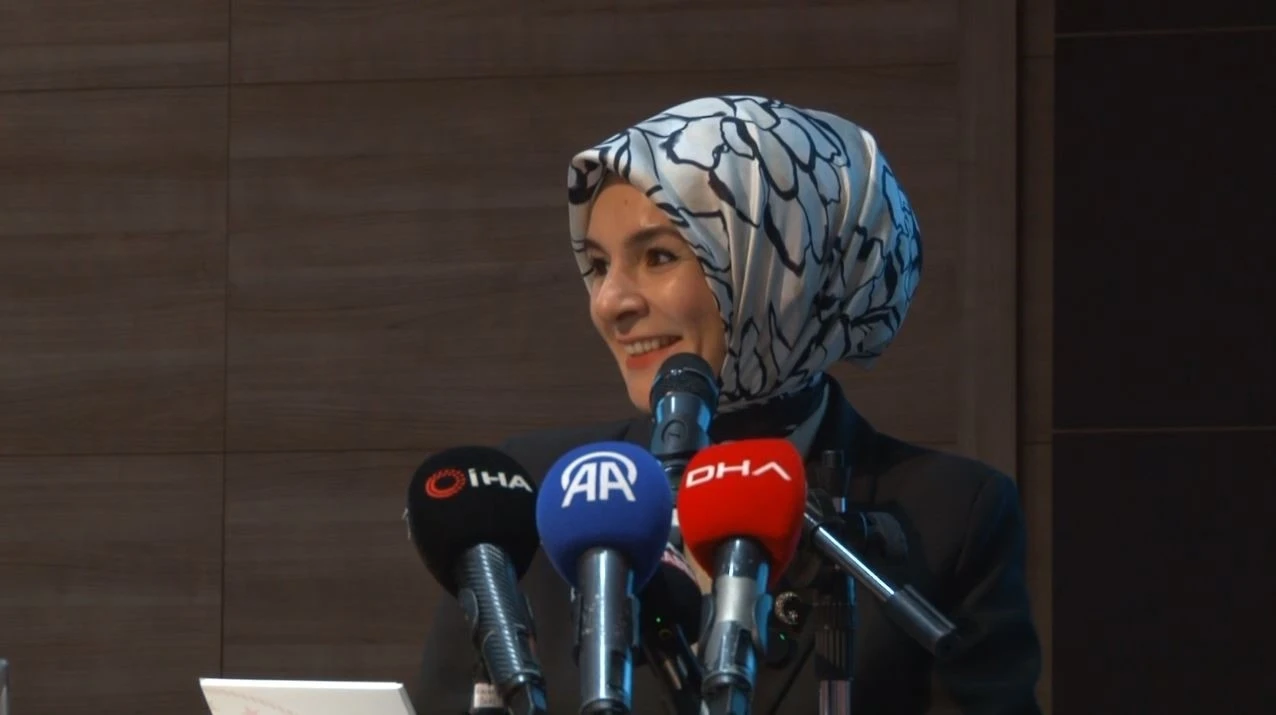 Bakan Göktaş: &quot;Öğrenme güçlüğü yaşayan bireyler için ’Türkçe Kolay Dil’ uygulamasını geliştiriyoruz&quot;
