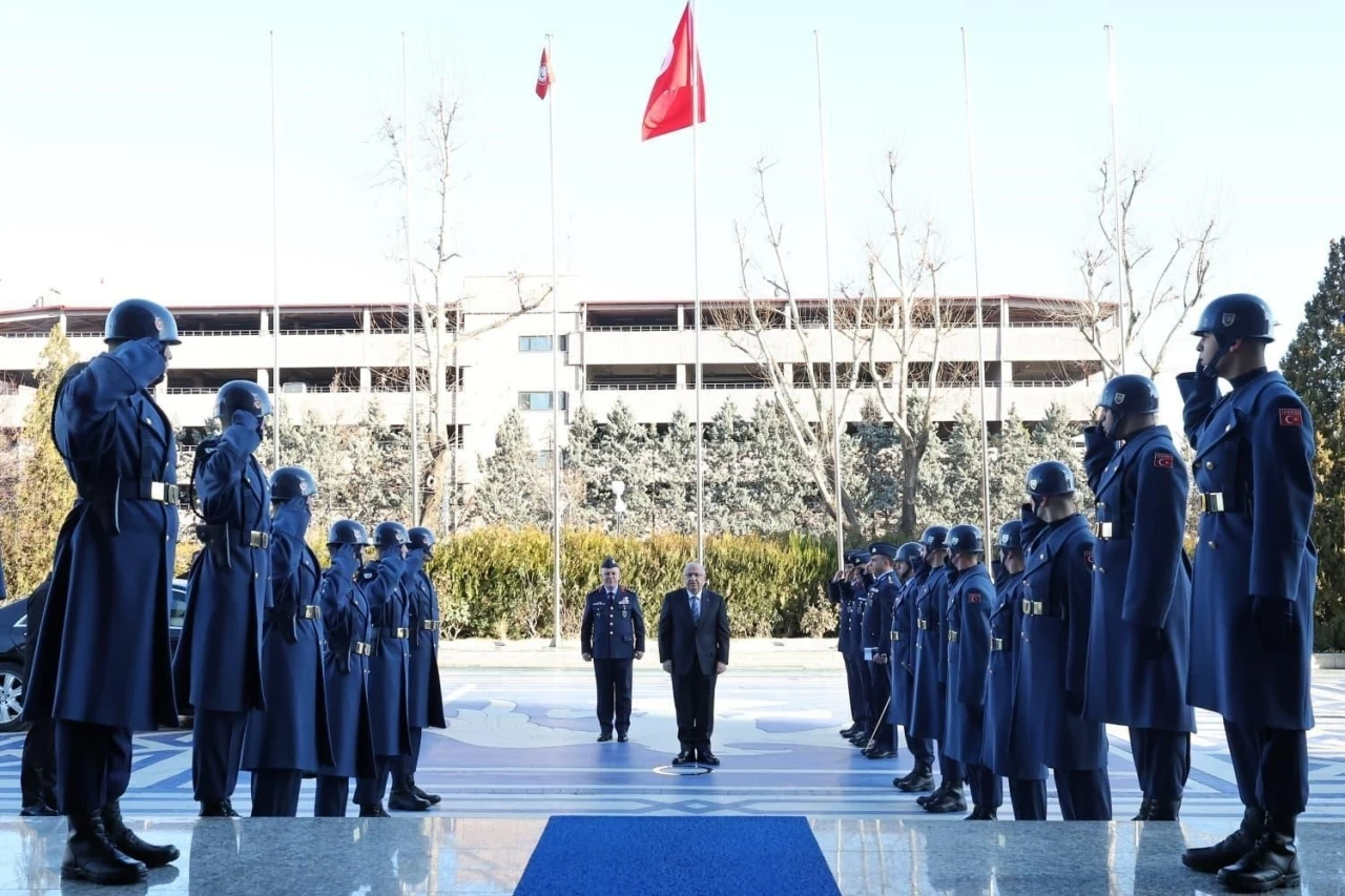 Bakan G&uuml;ler başkanlığında "Hava Kuvvetleri Komutanlığı Yıllık Değerlendirme Toplantısı" ger&ccedil;ekleştirildi
