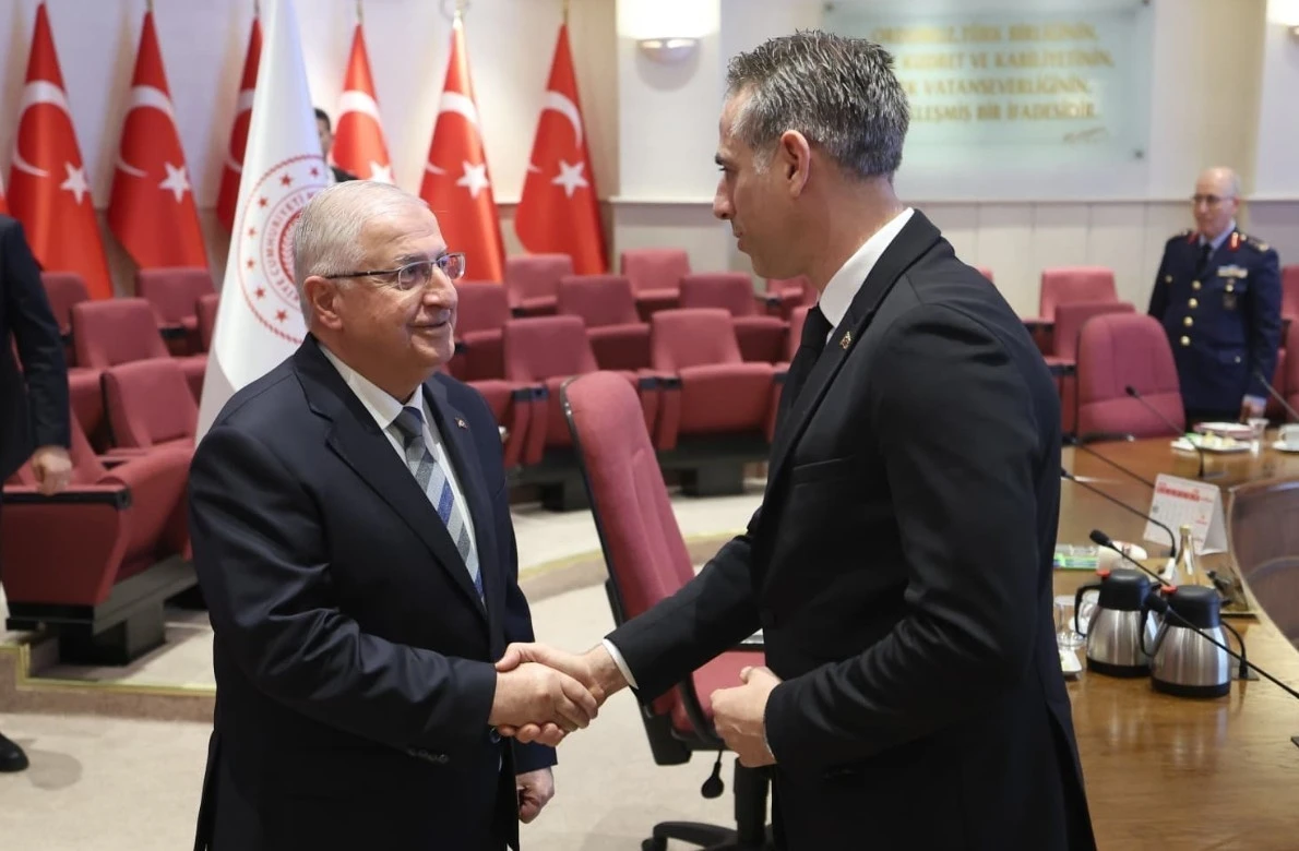 Bakan Güler’den Tekvando Milli Takımı’na tebrik
