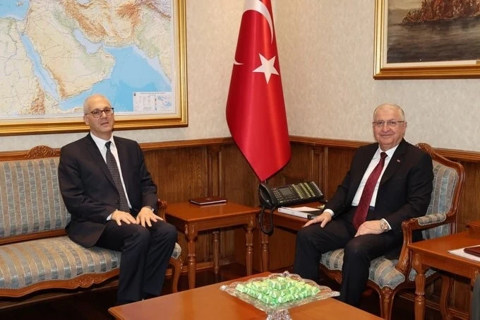 Bakan G&uuml;ler, Mısır B&uuml;y&uuml;kel&ccedil;isi El Şeyh&rsquo;i kabul etti
