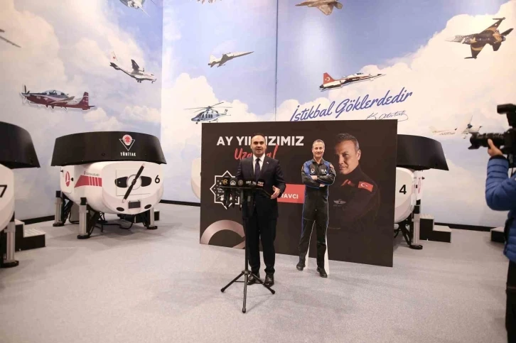 Bakan Kacır, Bursa’da ilk Türk astronot ile bağlantı kurdu
