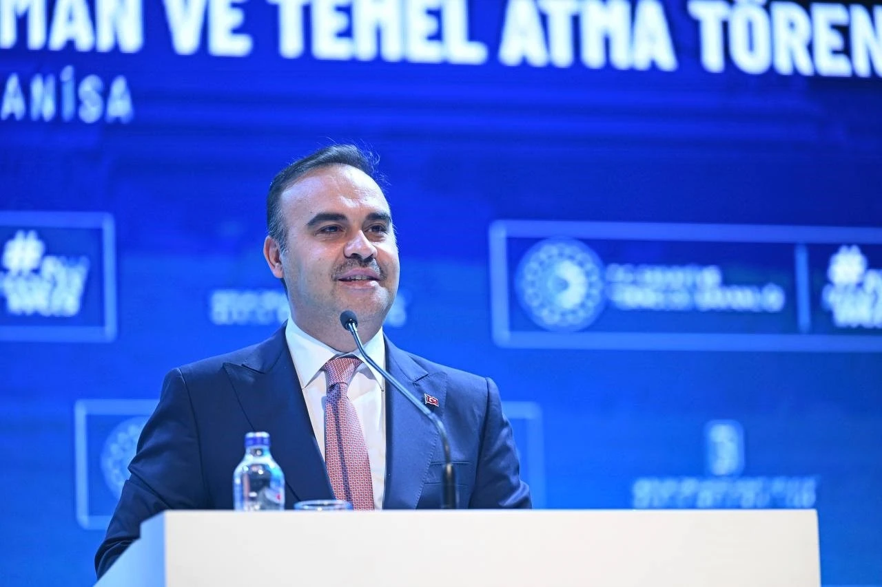 Bakan Kacır’dan OSB çalışanlarına lojman müjdesi
