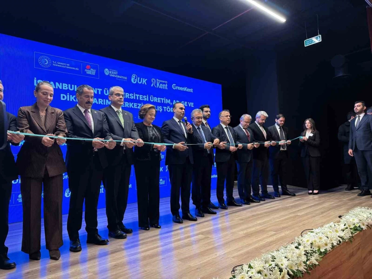 Bakan Kacır: &quot;Kritik alanlarda dışa bağımlılığı azaltacağız&quot;
