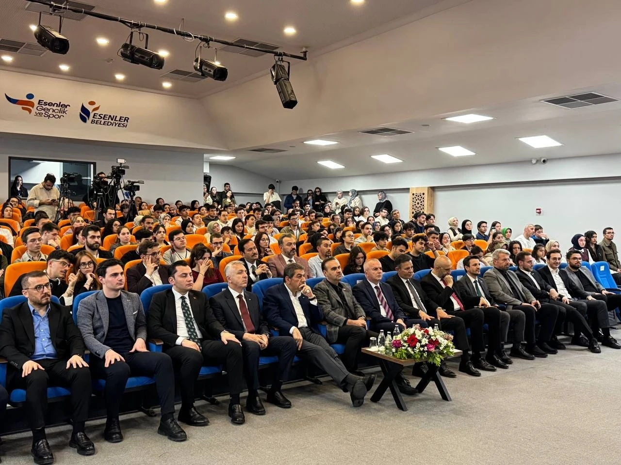 Bakan Kacır: &quot;Savunma sanayisinde dünyada yüzde 68’lik bir pazar payıyla dünya birincisi olmayı başardık&quot;

