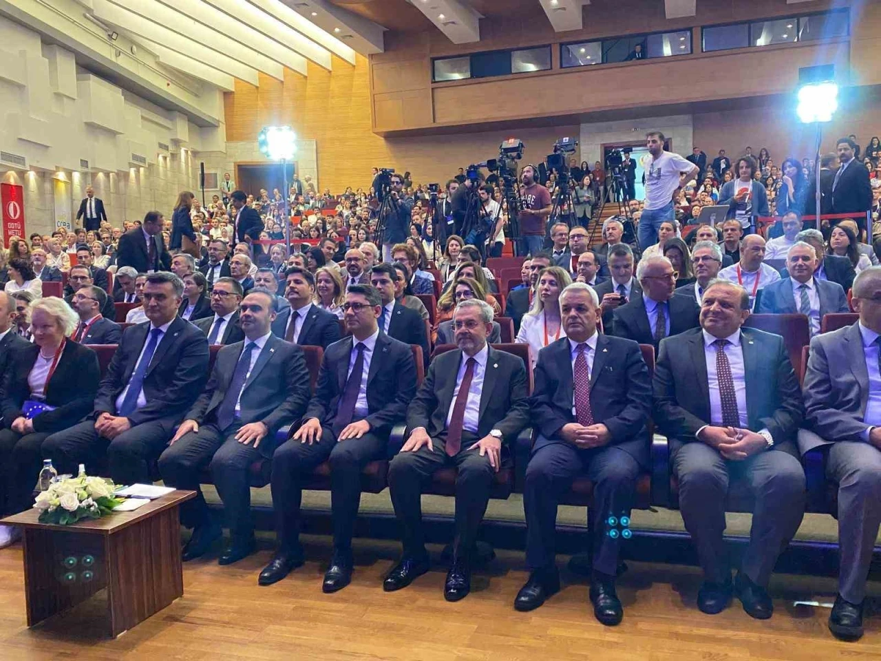 Bakan Kacır: &quot;Ülkemiz ekonomisinin yüksek teknoloji ve katma değer odaklı dönüşümünü desteklemeyi sürdüreceğiz&quot;
