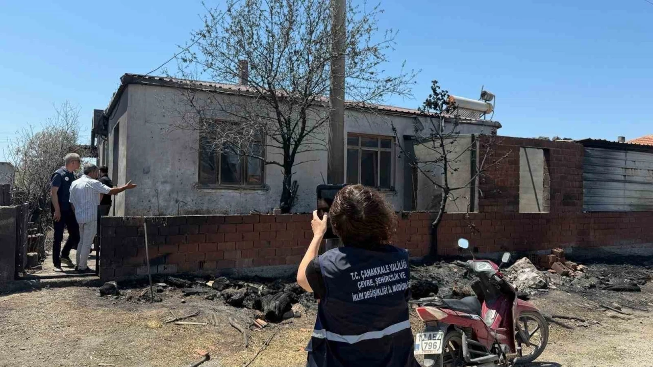 Bakan Kurum: &quot;3 ilde hasar tespit çalışmaları sürüyor, ilk belirlemelere göre 9’u konut 26 yapı hasar gördü&quot;
