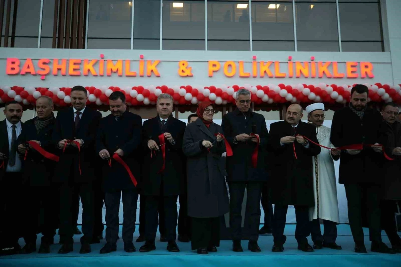 Bakan Memişoğlu: "72 branşın 69&rsquo;una aynı g&uuml;n randevu veriyoruz"
