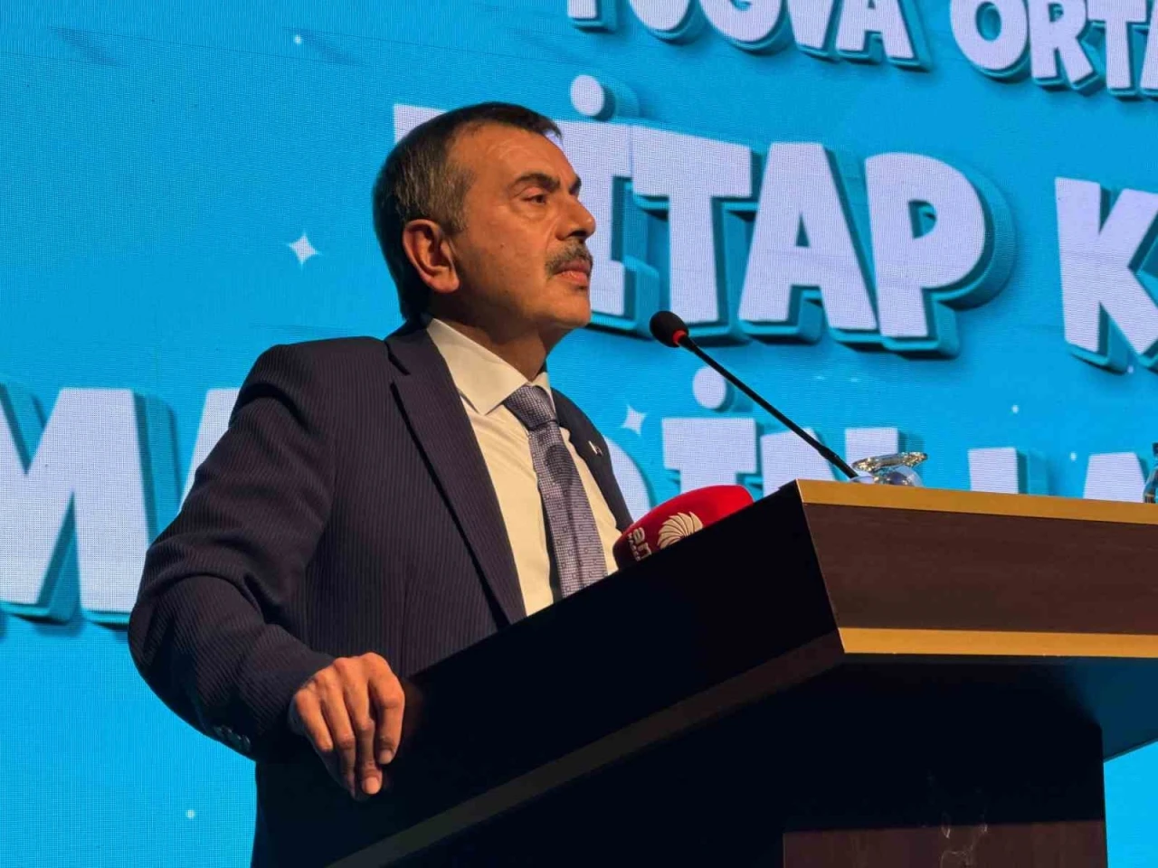 Bakan Tekin: &quot;Biz daha önceki 80 yılda yapılan kadar derslik yaptık, teknolojik hamle yaptık, öğretmen ataması yaptık&quot;
