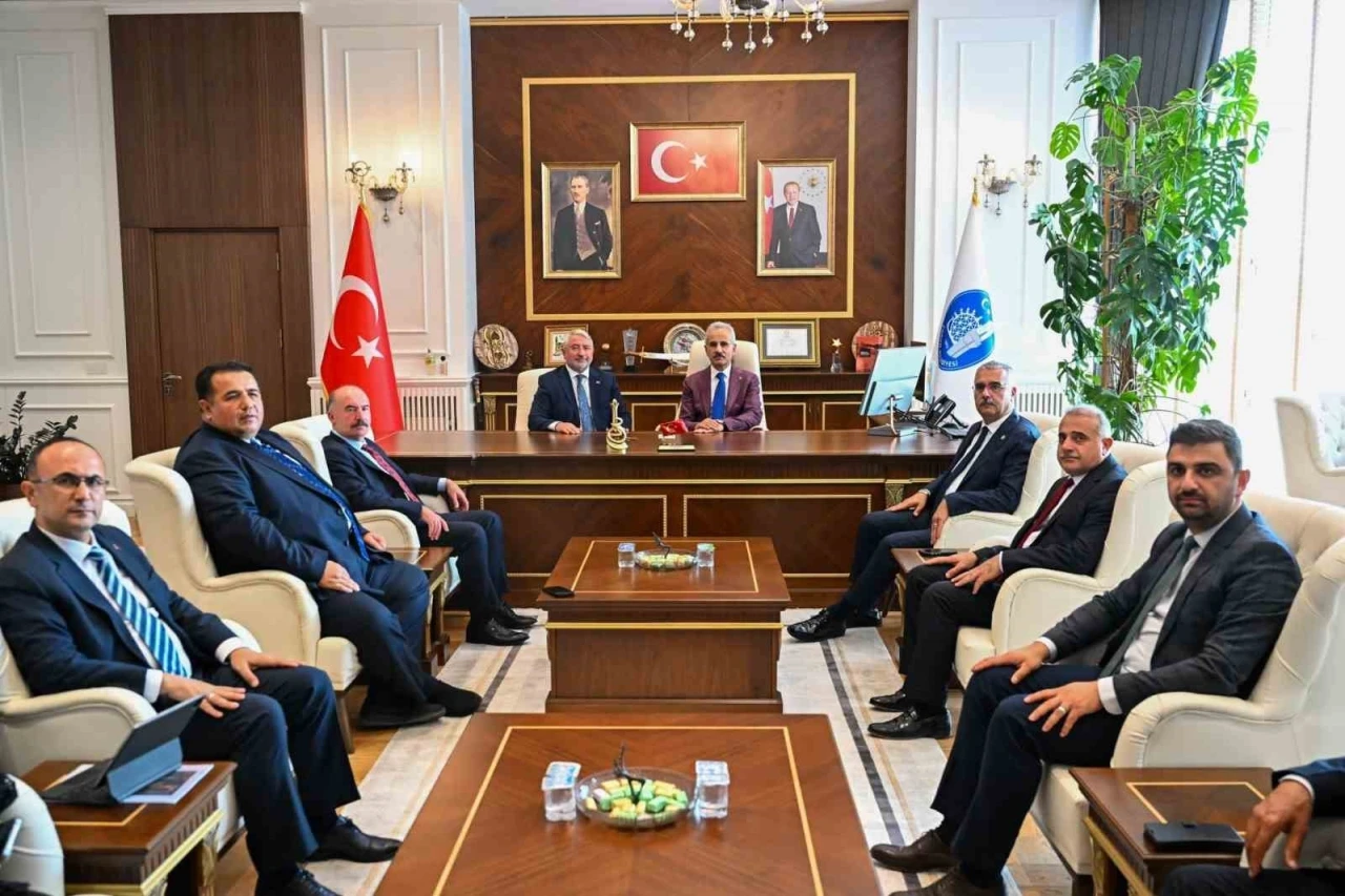 Bakan Uraloğlu’ndan Çorum’a yoğun ziyaret programı

