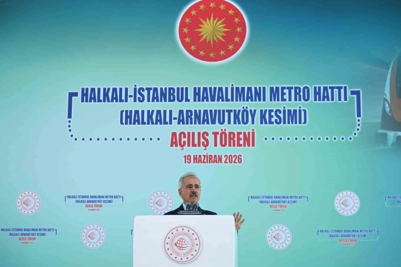 Bakan Uraloğlu: "Bakanlığımızca İstanbul&rsquo;a kazandırılan toplam raylı sistem hattı uzunluğu 180 kilometreye ulaştı"
