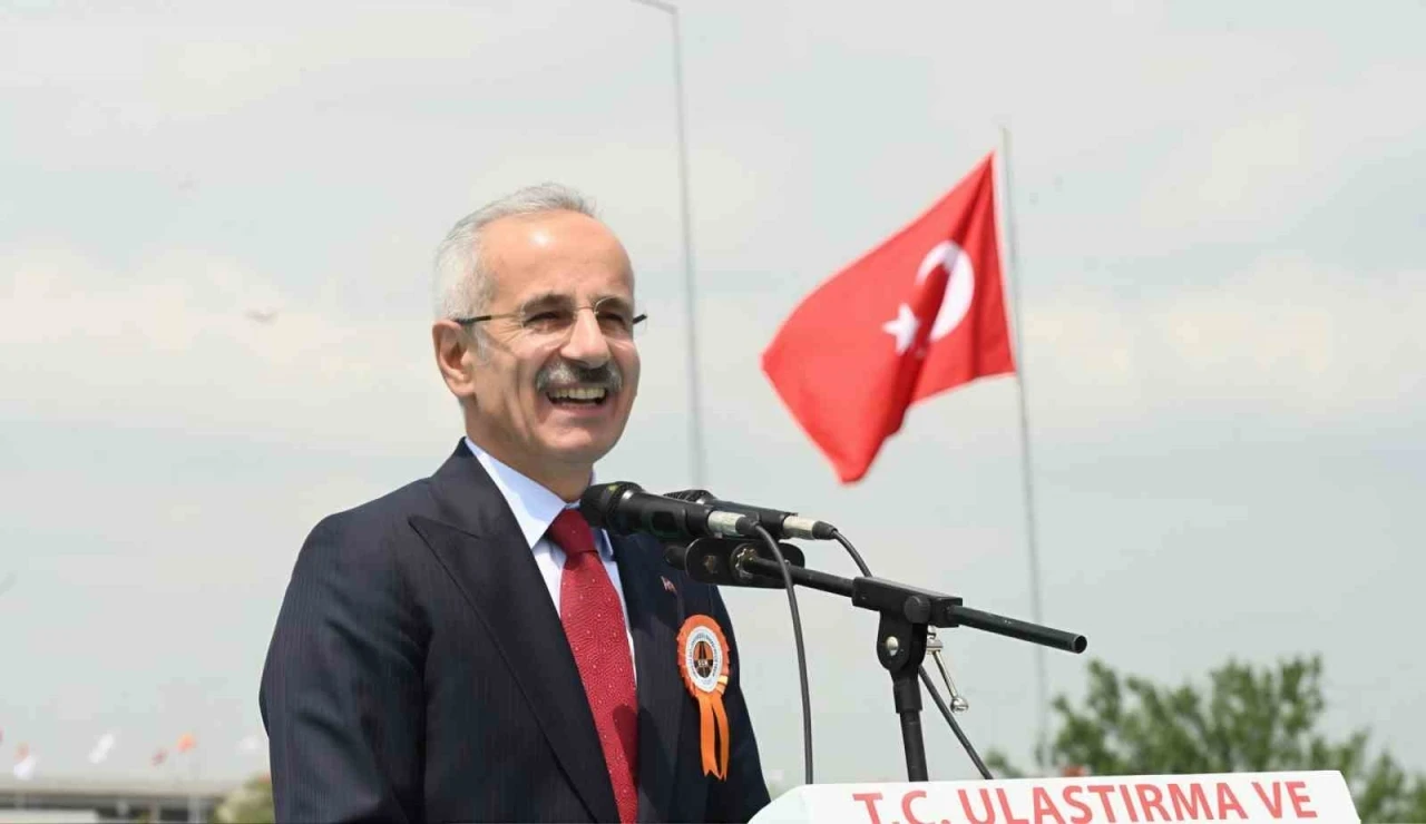 Bakan Uraloğlu: &quot;Hayata geçirdiğimiz her iki uygulamada da Mozart’ın Türk Marşı çalıyor, sırada Mehter Marşı var&quot;
