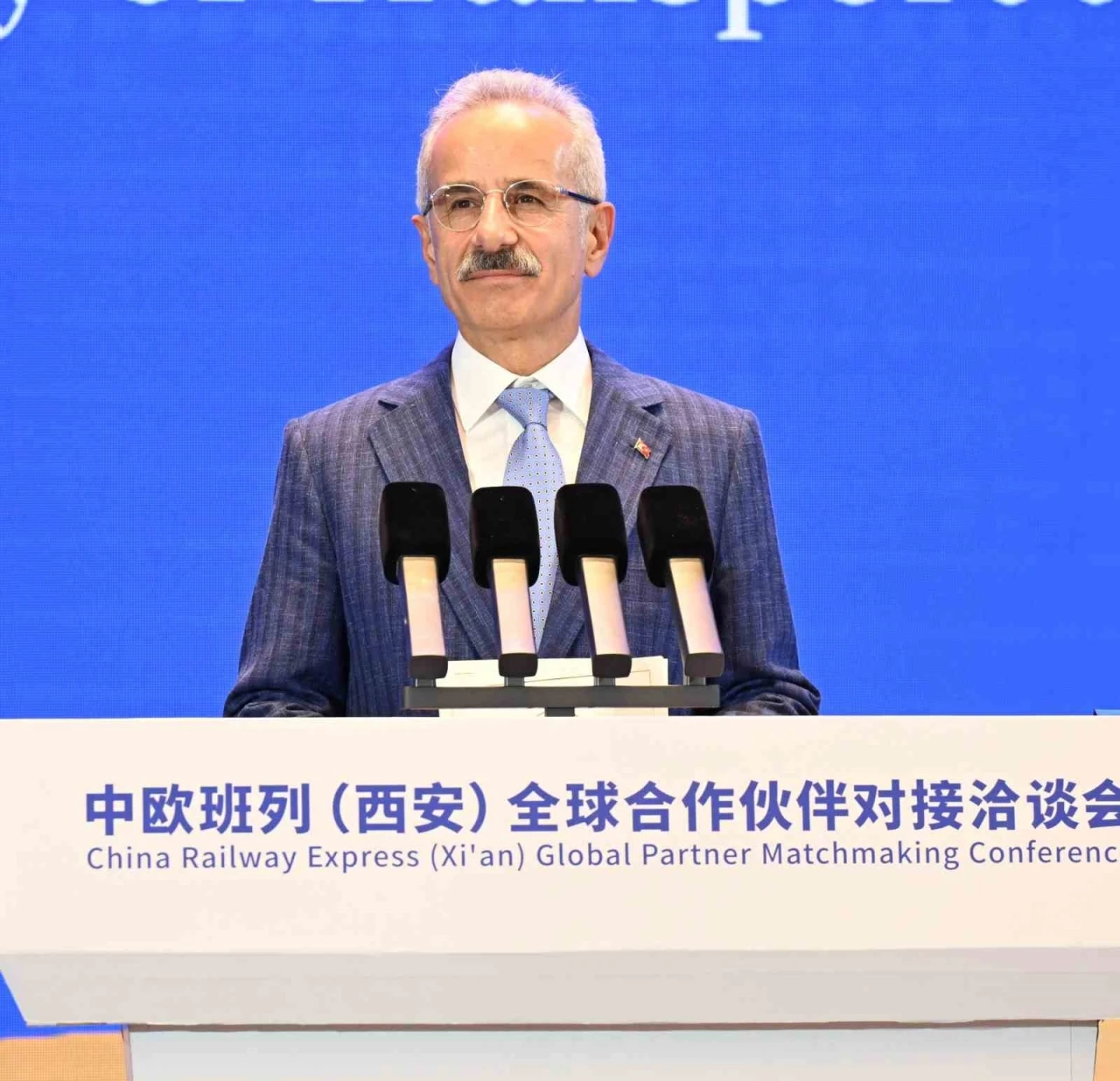 Bakan Uraloğlu: &quot;Türkiye, kuşak yol girişiminin modern dünyadaki en önemli bağlantı noktalarından birini oluşturmaktadır&quot;

