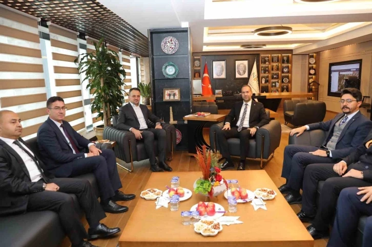 Bakan Yardımcısı Eminoğlu&rsquo;ndan Niğde Belediyesi&rsquo;ne ziyaret
