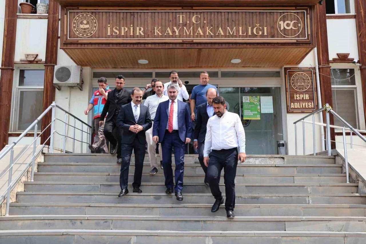 Bakan Yardımcısı Tarıkdaroğlu’ndan İspir’e sosyal hizmet odaklı ziyaret
