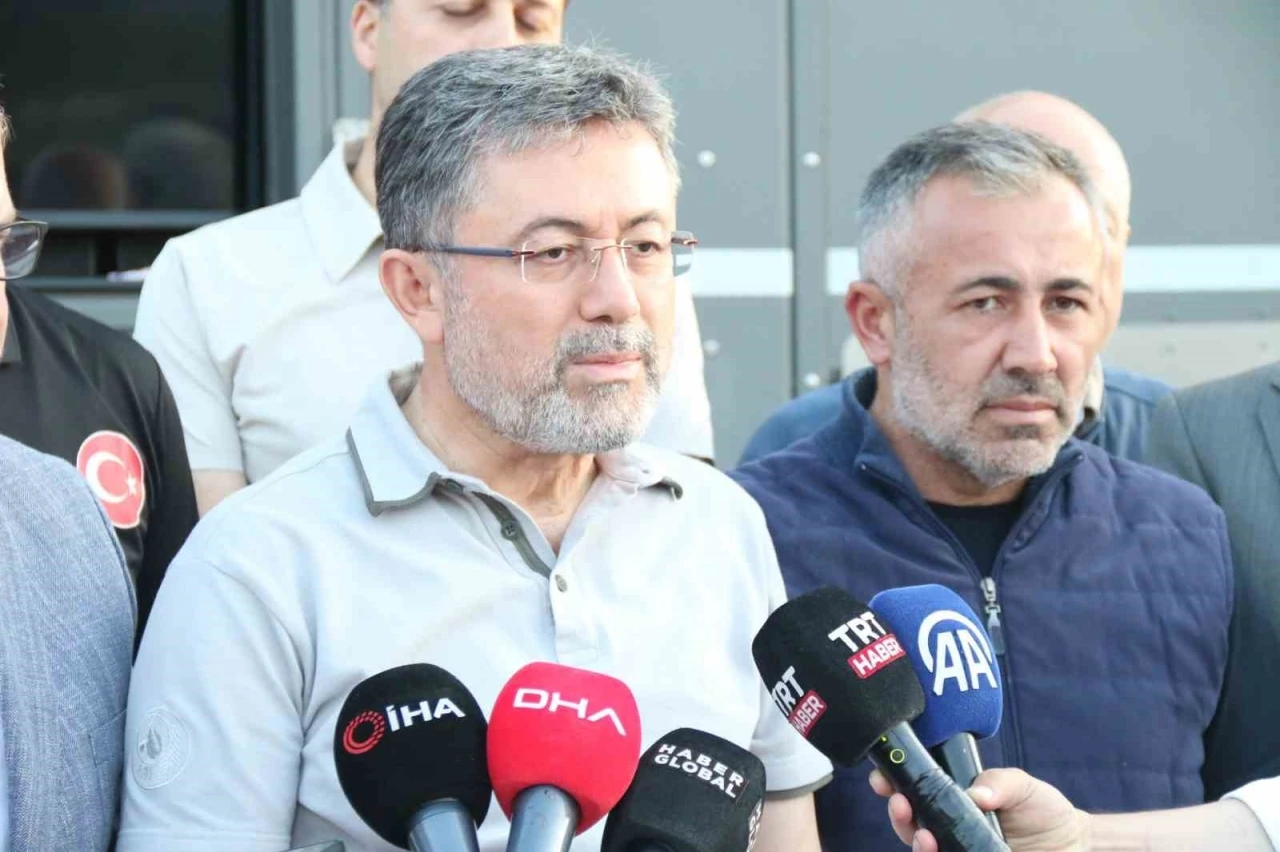 Bakan Yumaklı: &quot;Türkiye’de 2 günde 150 yangın çıktı&quot;
