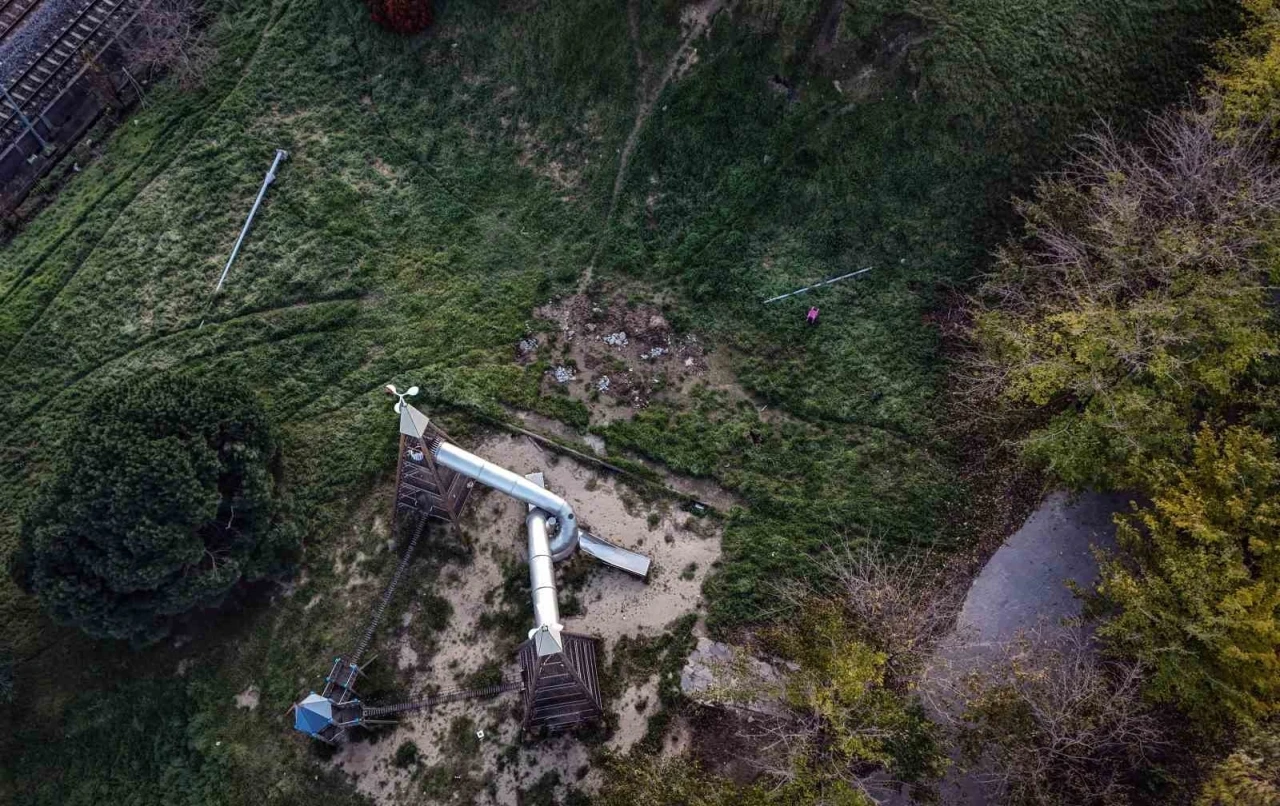 Bakırk&ouml;y Botanik Park bakımsızlığa mahkum edildi
