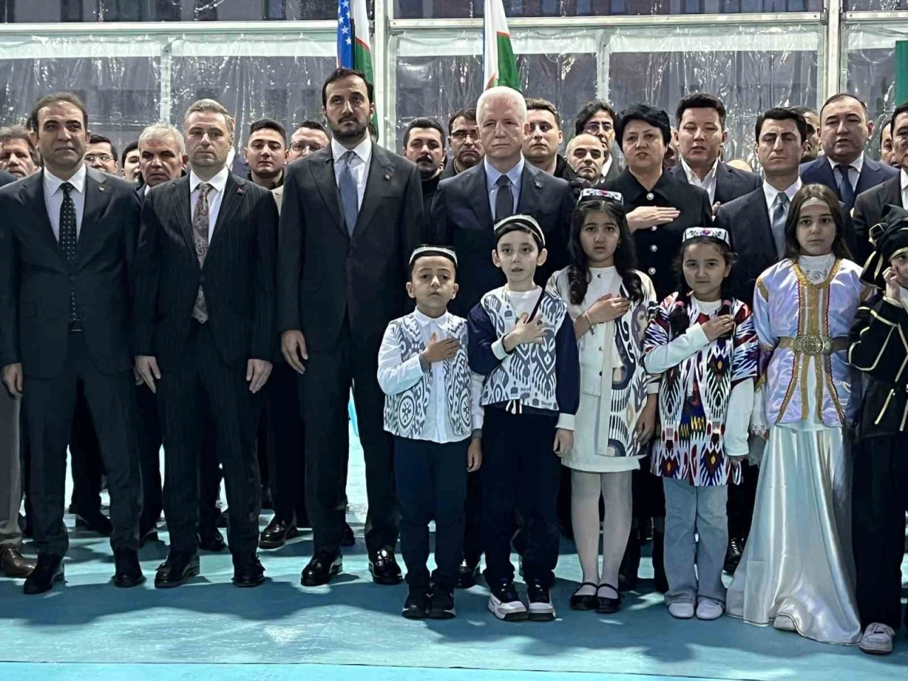 Bakırk&ouml;y&rsquo;de &Ouml;zbekistan Devlet Okulu&rsquo;nun yapıma y&ouml;nelik t&ouml;ren d&uuml;zenlendi
