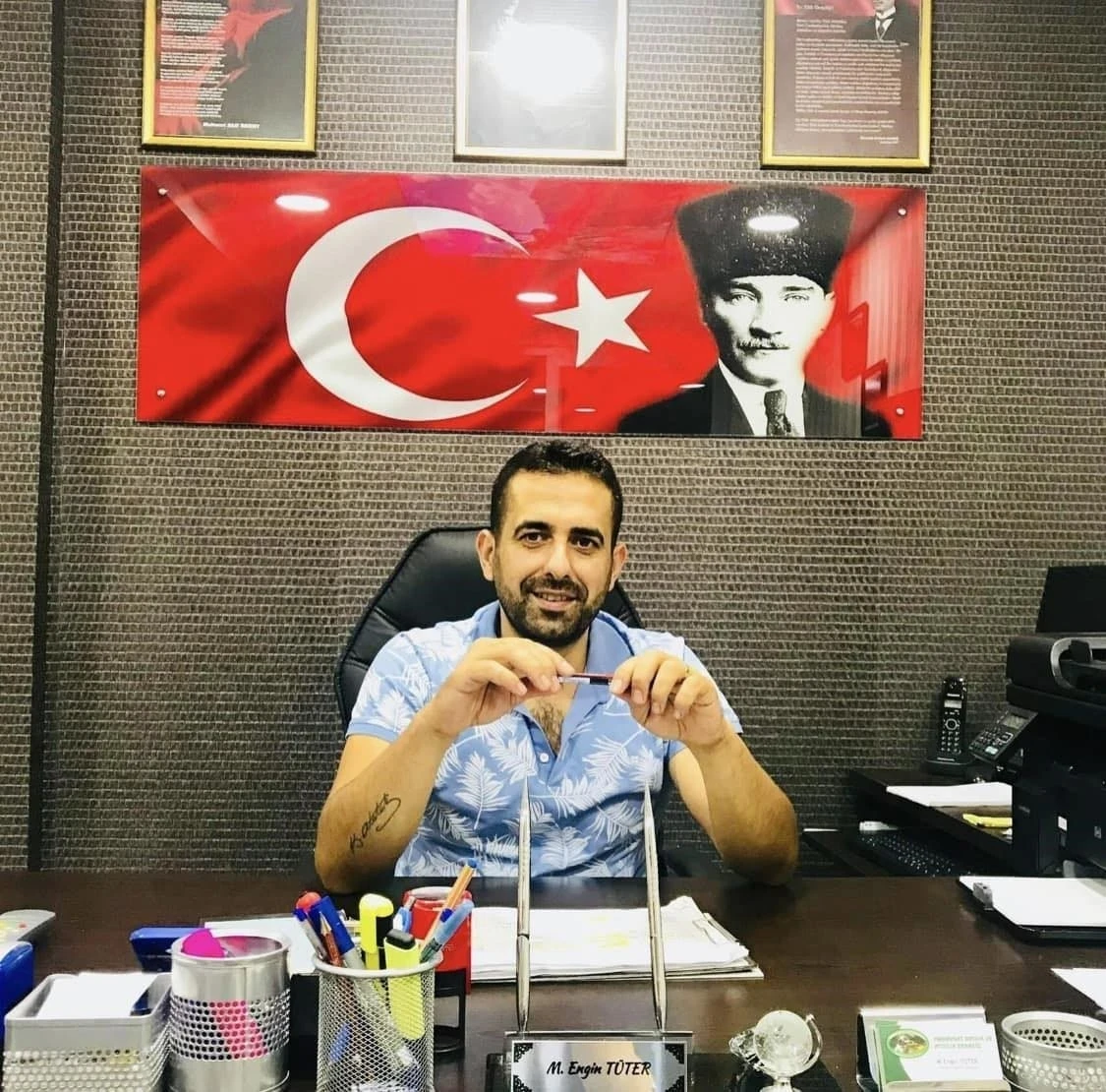 Baklava kutusunda 10 bin euro ile yakalanan başkan yardımcısı: &quot;Günah keçisi ilan edildim, bana kumpas kuruldu&quot;
