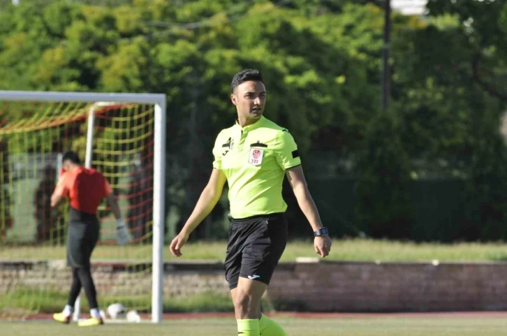 BAL&rsquo;da 1. Hafta Ma&ccedil;larının Hakemleri A&ccedil;ıklandı
