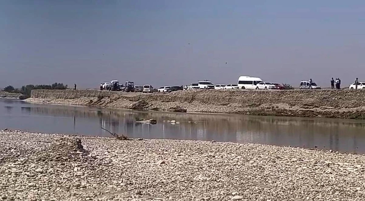 Balık tutmaya gitti, &ccedil;ay kenarında bisikleti ve oltası bulundu
