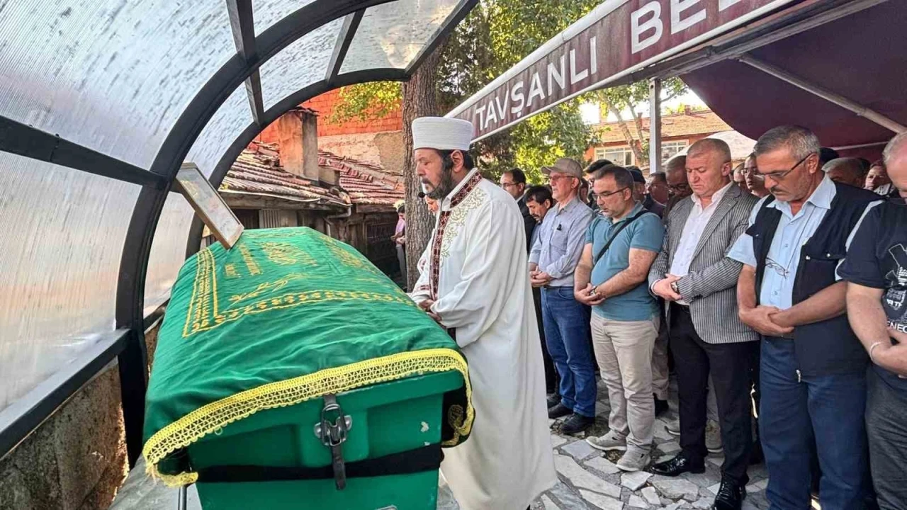 Balık tutmaya gittiği Kızılırmak kenarında &ouml;l&uuml; bulunan gen&ccedil; tekniker toprağa verildi
