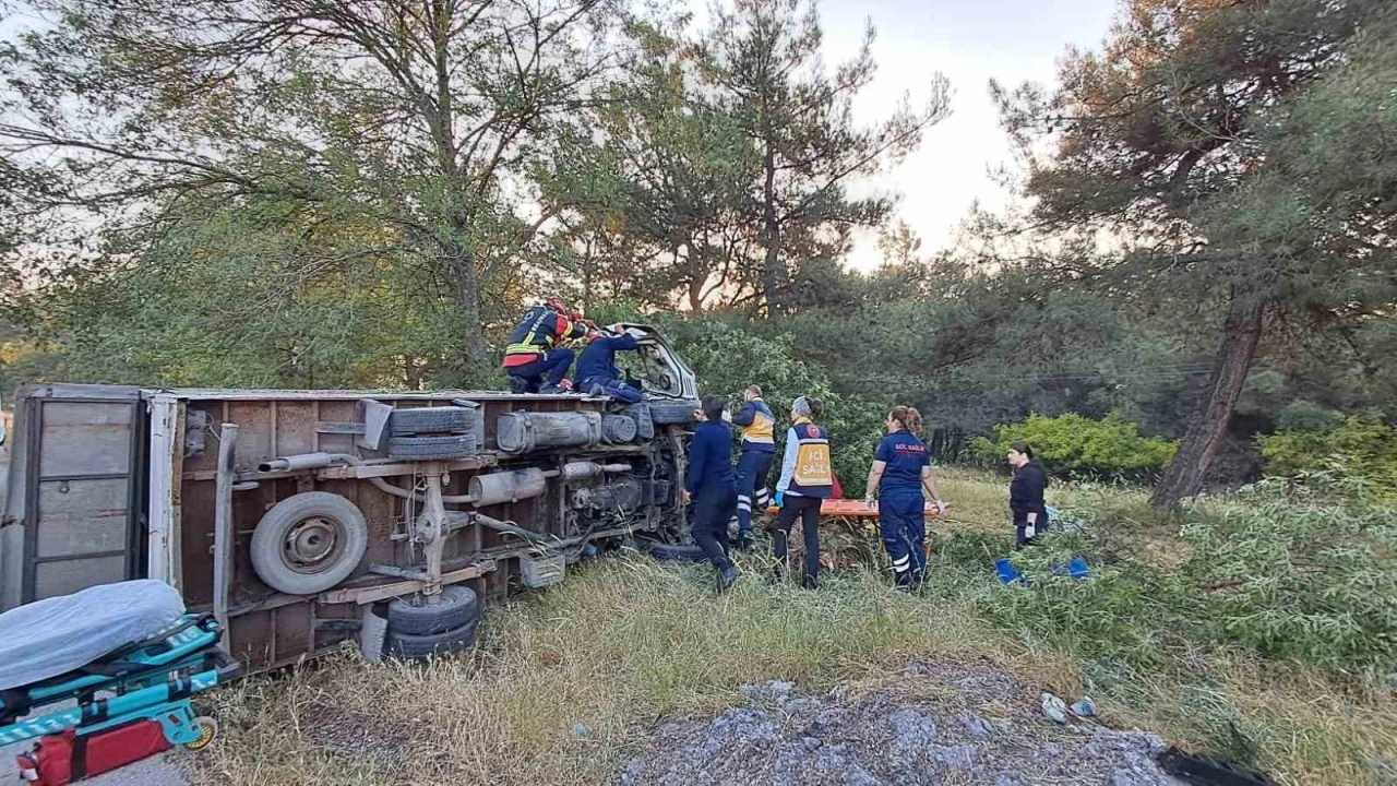 Balıkesir’de kamyonet kaza sonucu ters döndü; 1 yaralı
