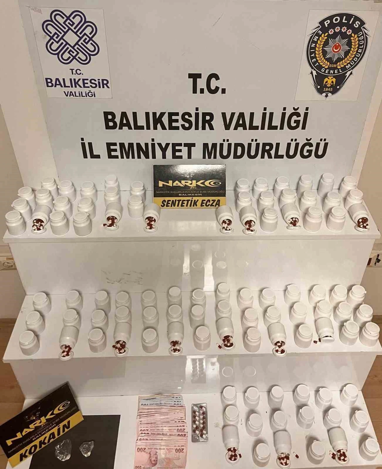 Balıkesir’de polisten 3 şahsa uyuşturucu operasyonu
