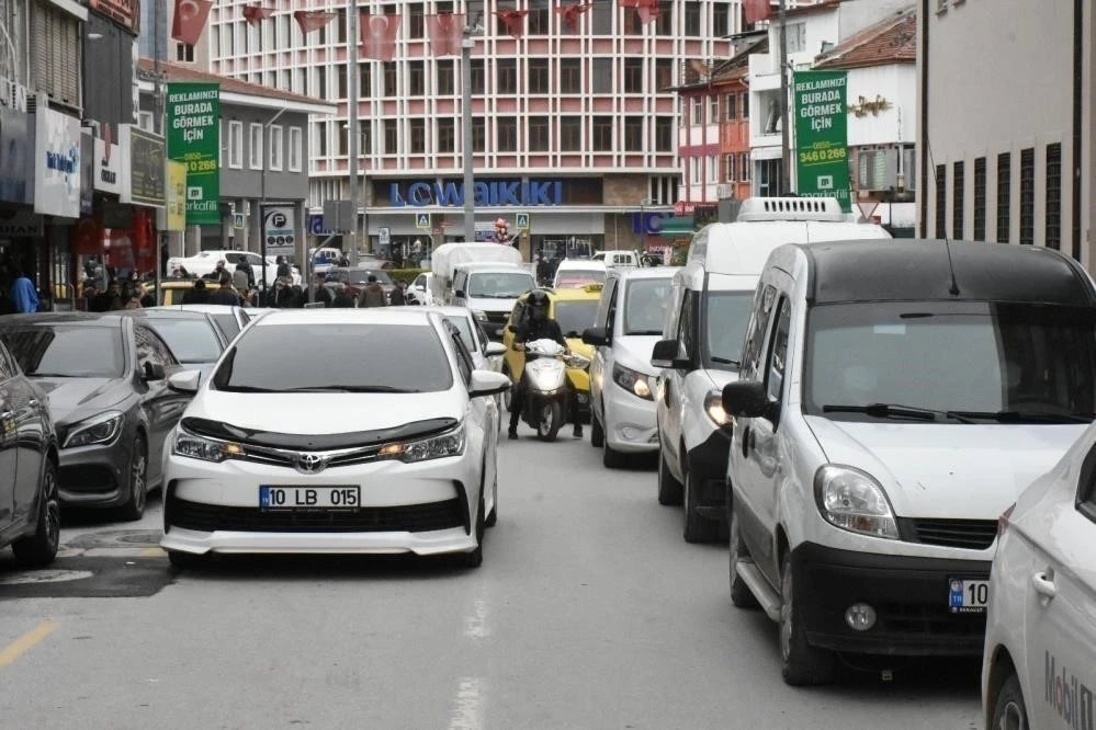 Balıkesir’de trafiğe kayıtlı araç sayısı 665 bin 469’a yükseldi
