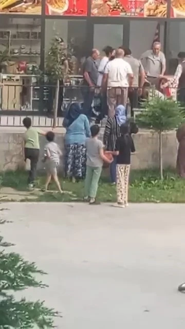 Balkondan d&uuml;şen 2 yaşındaki &ccedil;ocuk hayatını kaybetti
