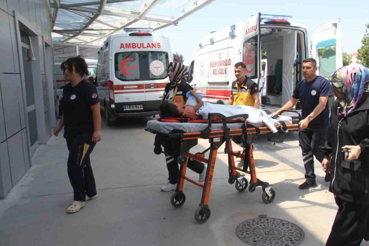 Balkondan düşen çocuk hastanelik oldu

