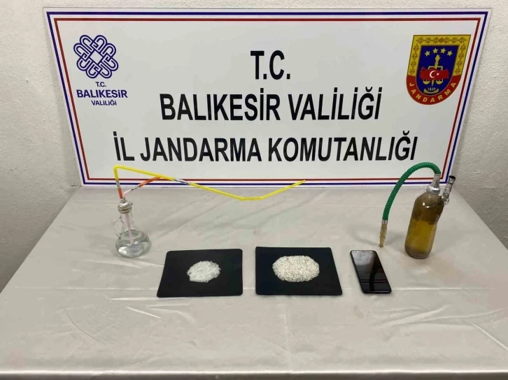 Bandırma&rsquo;da uyuşturucu ticareti operasyonu ger&ccedil;ekleştirildi
