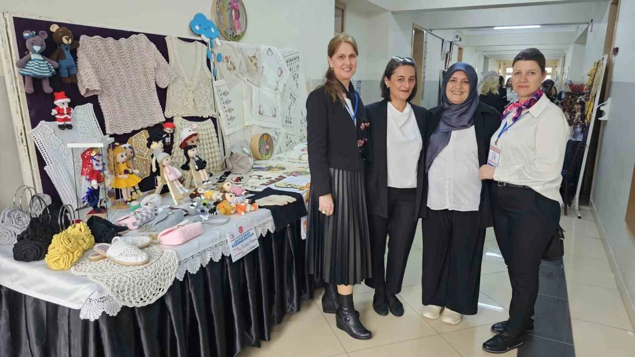 Bandırma Halk Eğitim Merkezi’nden yılsonu etkinliği