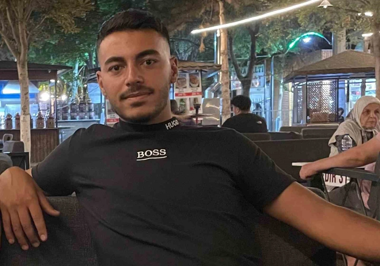 Banyoda elektrikli soba yakan gen&ccedil;, akıma kapılarak hayatını kaybetti
