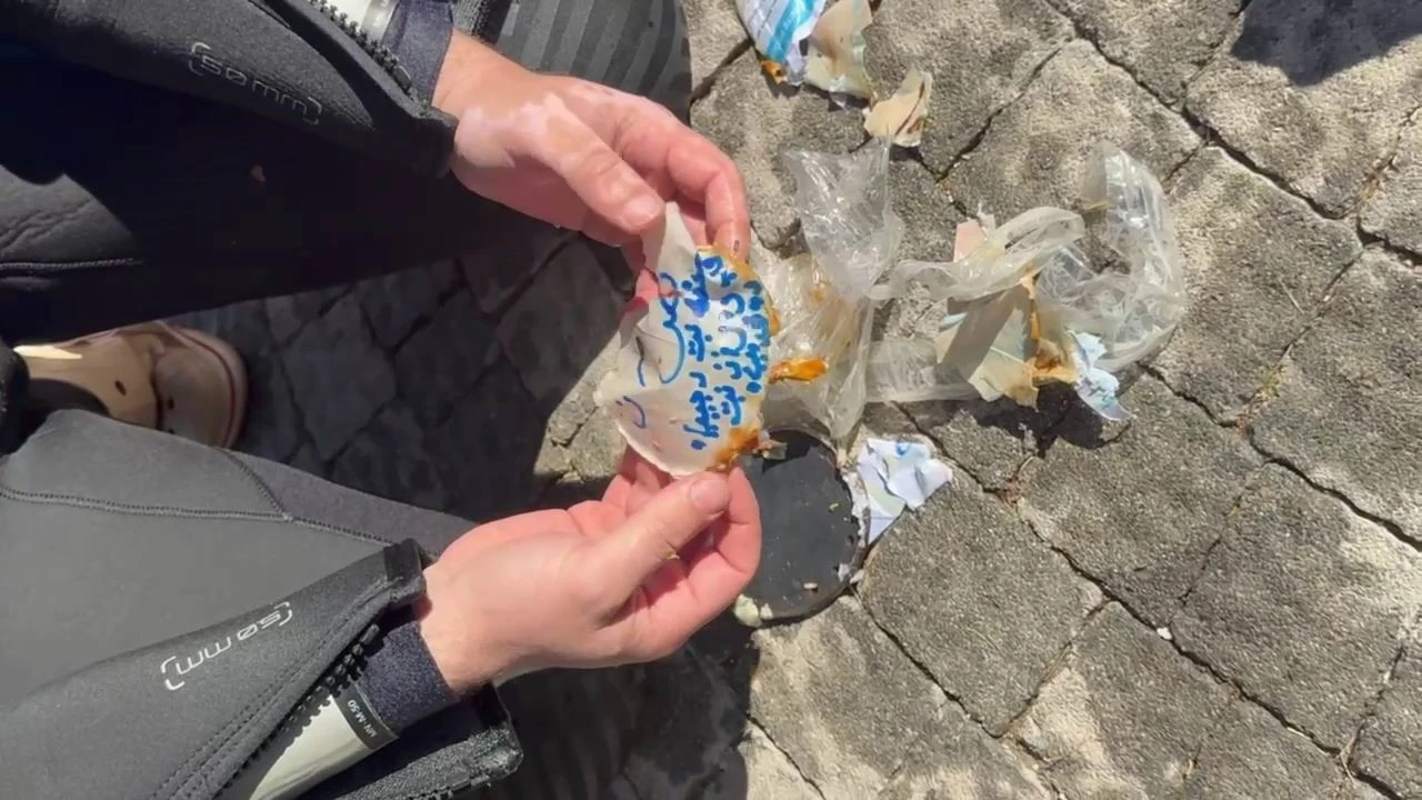 Baraj dibini temizlerken neye uğradıklarını şaşırdılar
