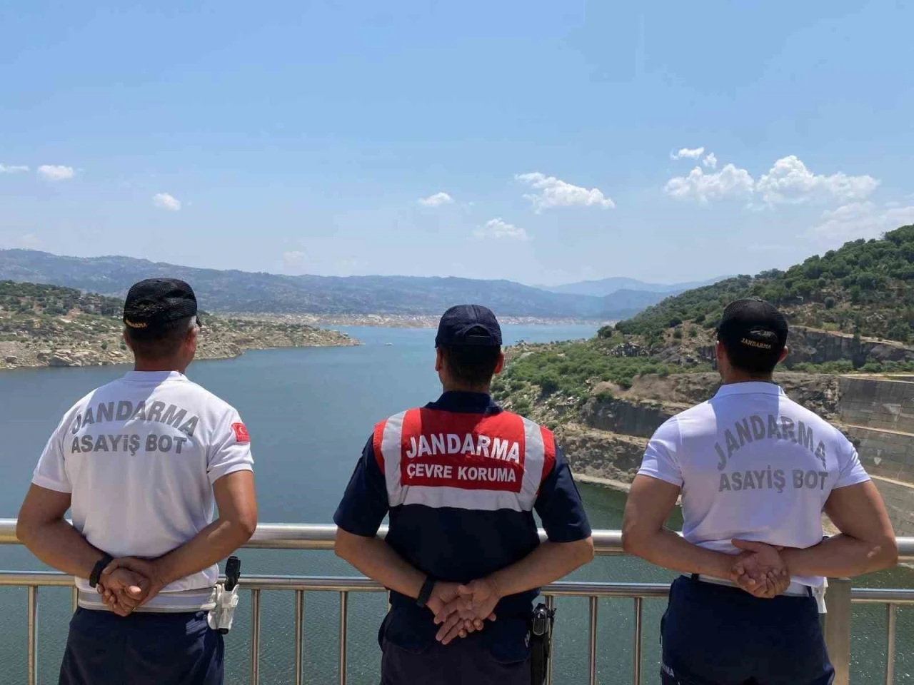 Barajlarda kıyı denetimi yapıldı
